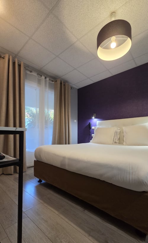 literie confortable pour votre repos à l'hotel mas le chatelet a st paul de fenouillet