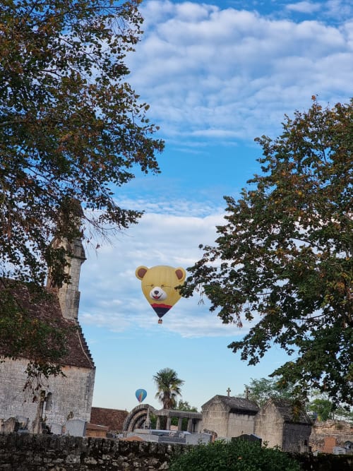 Hotel, vue Chapelle Saint Jean Rocamadour, activité montgolfière