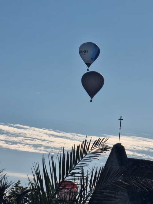Hotel, vue Chapelle Saint Jean Rocamadour, activité montgolfière