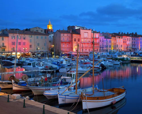 Cannes Location Vacances Saisonnière Luxe Plage Mer Croisette Centre Vue Standing Festival Palais Azur Riviera Apartment Rental Vacation Holiday Seasonal Luxury Beach Sea Riviera Croisette Downtown Terrace Balcony View Modern Premium Festival Palace Wohnung Miete Ferien Ferienwohnung Saisonal Luxus Strand Meer Riviera Zentrum Aussicht Modern Exklusiv Festival Palais Exclusif Prestige Confort Design Central Soleil Détente Voyage Tourisme Séjour Exklusiv Prestige Komfort Design Zentral Sonne Entspannung Reisen Tourismus Aufenthalt Exclusive Prestige Comfort Design Central Sun Relax Travel Tourism Stay