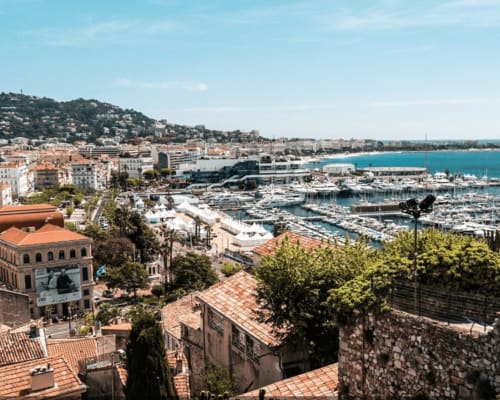 Cannes Location Vacances Saisonnière Luxe Plage Mer Croisette Centre Vue Standing Festival Palais Azur Riviera Apartment Rental Vacation Holiday Seasonal Luxury Beach Sea Riviera Croisette Downtown Terrace Balcony View Modern Premium Festival Palace Wohnung Miete Ferien Ferienwohnung Saisonal Luxus Strand Meer Riviera Zentrum Aussicht Modern Exklusiv Festival Palais Exclusif Prestige Confort Design Central Soleil Détente Voyage Tourisme Séjour Exklusiv Prestige Komfort Design Zentral Sonne Entspannung Reisen Tourismus Aufenthalt Exclusive Prestige Comfort Design Central Sun Relax Travel Tourism Stay