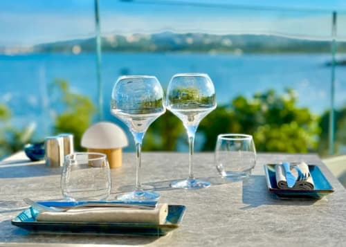 Le Hyannis Port, Porto Vecchio