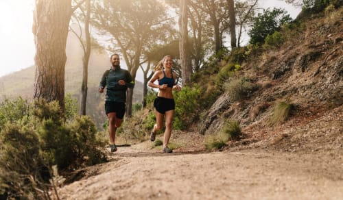course à pied run running trail sentier montagne coach coaching séjour week-end accompagnement conseils sports santé var Alpes-Maritimes gorges du verdon France 