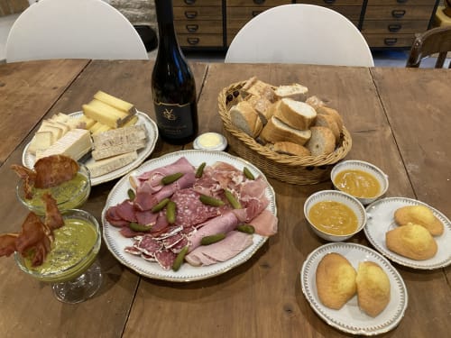 Planche-repas pour les hôtes du Clos Ceres - Bourgogne