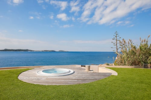 JC conciergerie - Conciergerie Var - villa avec piscine - luxe- location de luxe var - Sanary sur Mer- villa The Island- piscine- bord de mer- vue mer- 10 personnes- jacuzzi
