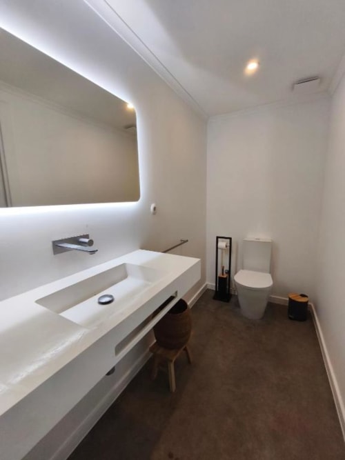 Ilha do Pico, Açores, Cá Por Casa Pico, Alojamento, Hotel. WC. Prainha de Baixo