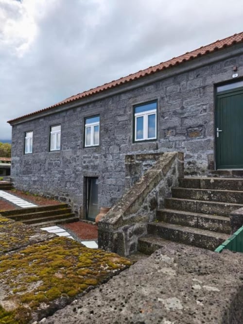 Ilha do Pico, Açores, Cá Por Casa Pico, Alojamento, Hotel. Exterior. Prainha de Baixo