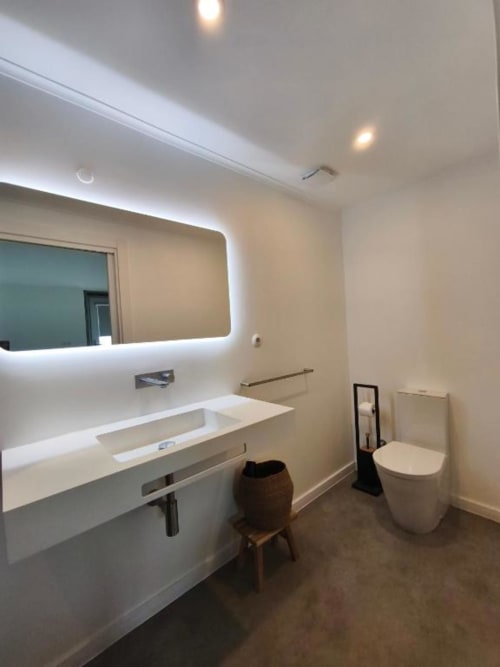 Ilha do Pico, Açores, Cá Por Casa Pico, Alojamento, Hotel. WC. Prainha de Baixo