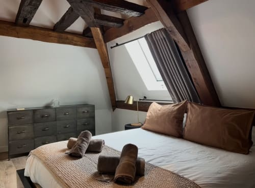 Appartement L'Authentique au Laurencin, appart’hôtel à Sens centre-ville. Cuisine équipée, wifi, linge, arrivée autonome, chambre love. Réservez en direct.