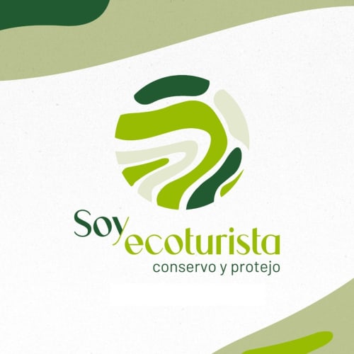 Logo Soy Ecoturista con diseño de mano verde, conservo y protejo - Marca de ecoturismo Casa Rural La Perla