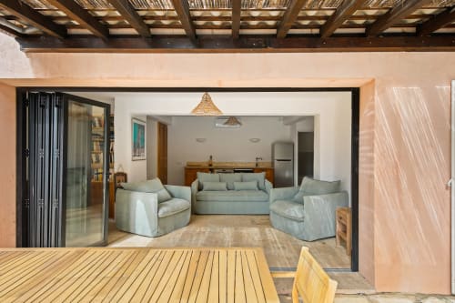 Villa Les Oiseaux- le Castellet- var- rental- holiday home- location saisonnière- var- circuit du castellet- 10 people- swiming pool- sun lounges- JC Conciergerie