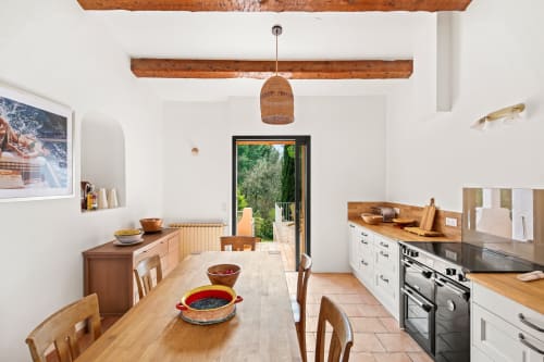 Villa Les Oiseaux- le Castellet- var- rental- holiday home- location saisonnière- var- circuit du castellet- 10 people- swiming pool- sun lounges- JC Conciergerie-kitchen