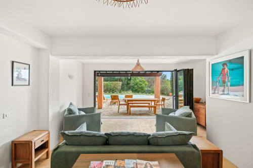 Villa Les Oiseaux- le Castellet- var- rental- holiday home- location saisonnière- var- circuit du castellet- 10 people- swiming pool- sun lounges- JC Conciergerie
