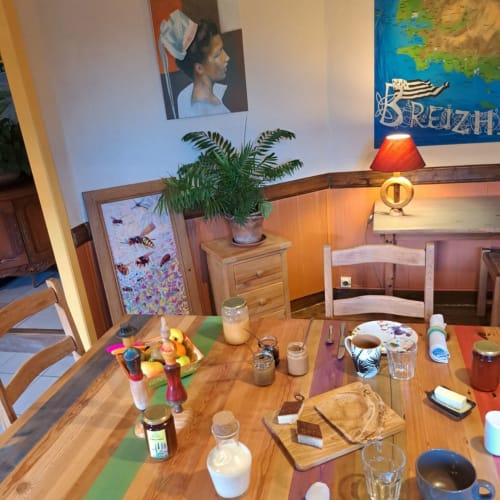 Une chambre d’hôtes bien placé dans le Finistère avec de la place.