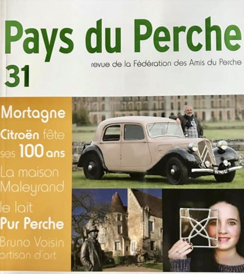 Couverture du magazine Pays du Perche avec une Citroën vintage et les monuments de Lectoure