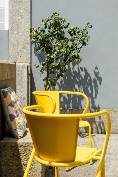 Jardim privado nos apartamentos da Baumhaus Serviced Living no Porto.