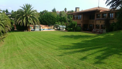 lujosa villa con encanto cerca de Bilbao y del aeropuerto, con piscina, jardín, sauna, barbacoa, gimnasio