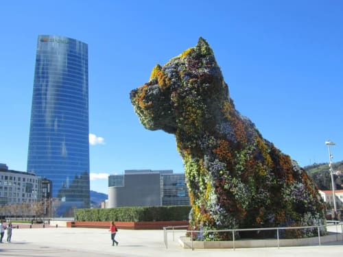 Puppy, Guggenheim cerca de Basque Palace