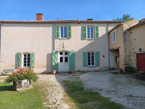 Façade ouest du Prieuré