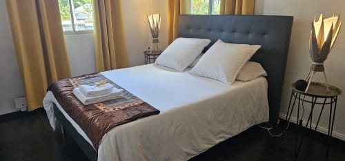 Doppelbett, stilvolles Zimmer, Villa Les Cassias, Ferienwohnung, Guadeloupe