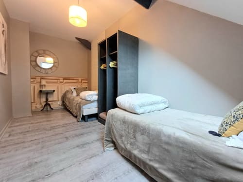 Gîte, Des, Mousquetaires
Lanne En Baretous
Béarn
Pyrénées-Atlantiques
Location de Vacances
Gîte 15 personnes
Gîte, au bord d’un ruisseau Location de Vacance dans le Béarn
Gîte avec jardins
Stage bien-être
Gîte, pleine nature le Bearn pour 15 personnes
Gîte en montagne dans les Pyrénées-Atlantiques
7 chambres
5 
Salles de bain
Gîte de Groupe
Gîte de famille
Location de Vacances pour les randonnées
Location de Vacances pour faire du ski a
La Pierre Saint Martin
Location de Vacances Oloron-Sainte-Marie
Vacances en montagne, Pyrénées atlantiques
Location de Vacances, stage, méditation
Location de Vacance stage de yoga
Hébergement accessibilité handicapées
Hébergement pour fauteuil, roulant