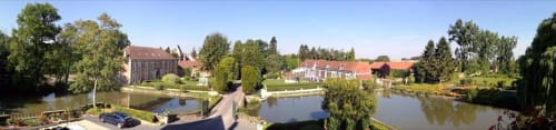 Château de Quesmy, chambres d'hôtes à Quesmy avec jardins au bord de l'eau, architecture historique et vues arborées