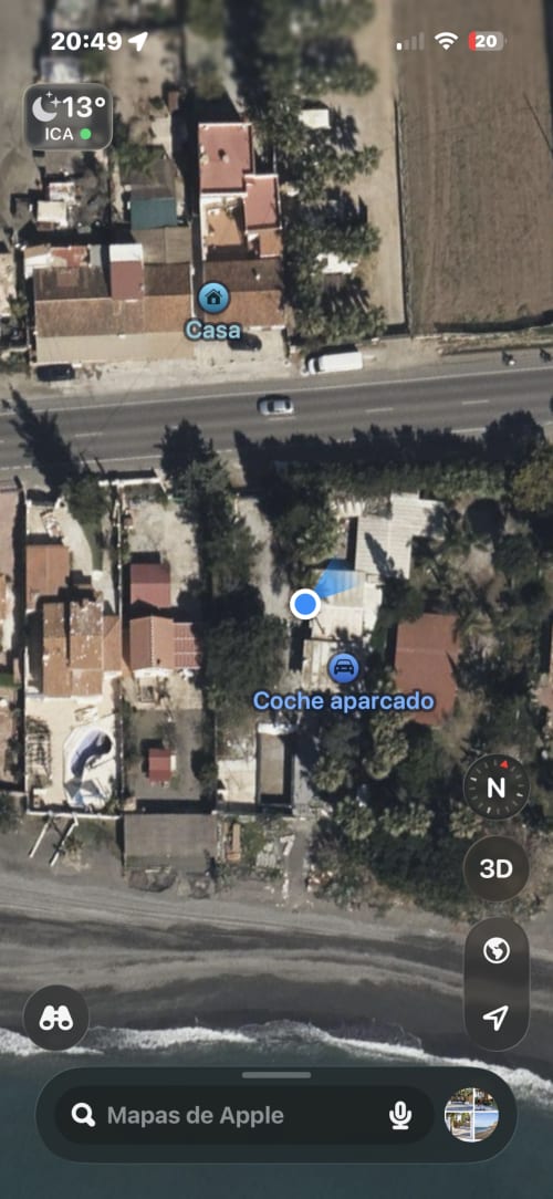 Aerial map view of Apartamentos Turísticos Axarent in Vélez Málaga showing Casa and parked car near beach