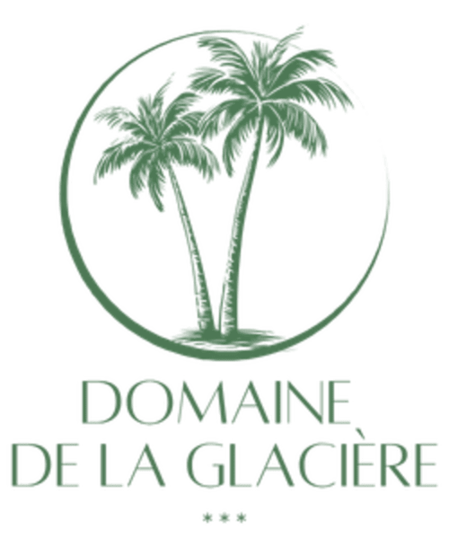 Logo du Domaine de la Glacière avec deux palmiers dans un cercle, hôtel à Petit-Bourg Guadeloupe