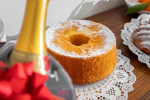 Torta al velo con vino presso Torre dei Venti B&B a Ceccano, Italia in un'atmosfera di ospitalità