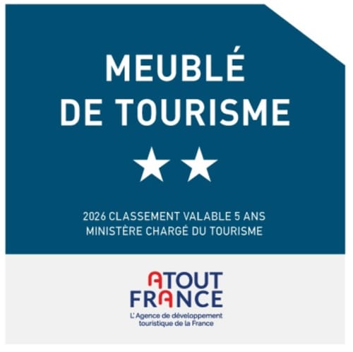 Badge de classement touristique 2 étoiles pour le Manoir de la Bégaudière à Mont-Dol, valide 2026