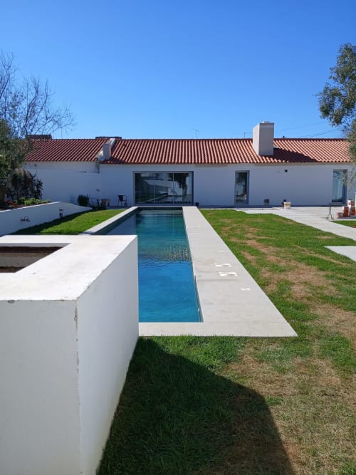 Moradia moderna branca com telhado de barro e piscina em alentejo33, Arraiolos, Portugal