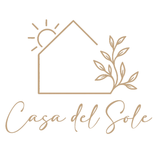 Logo Casa del Sole con contorno di casa, sole e piante - bed and breakfast a Foggia