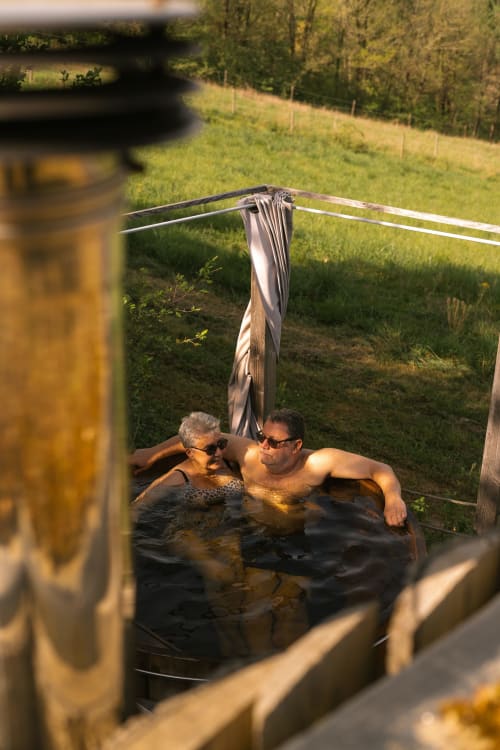 Escapade au cœur de la nature en couple, moment de détente dans le bain nordique, à 35 minutes de Toulouse