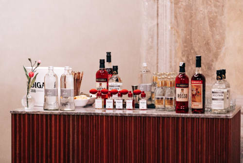 Esposizione prodotti L'Occitane alla spa del Palazzo Fauzone Relais & Spa a Mondovì, Italia