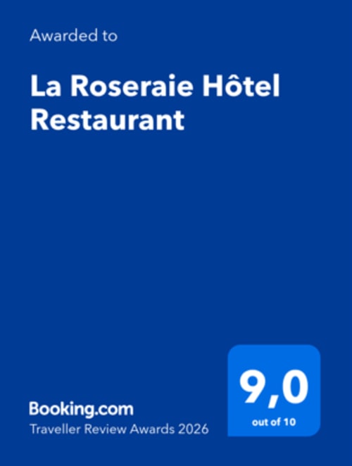 Booking.com award certificate for La Roseraie Hôtel Restaurant in Montignac-Lascaux, France with 9.0/10 rating