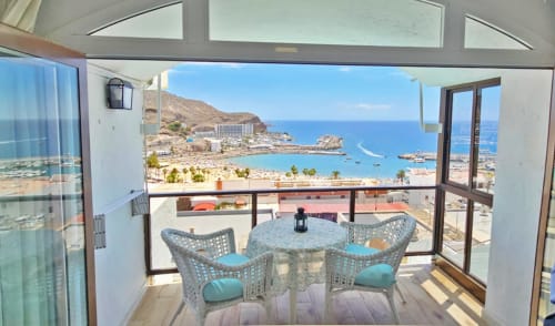 Apartamento Guayarmina 201 em Gelimar, Porto Rico com vista para o mar, varanda com vista para a praia