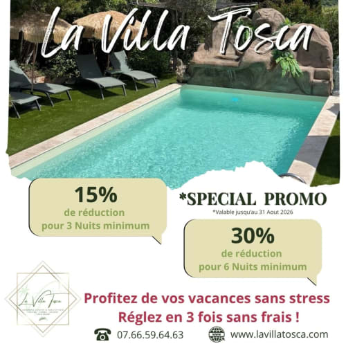 Piscine de la Villa Tosca avec chaises longues à Callas, France - Promotion 15% et 30% de réduction