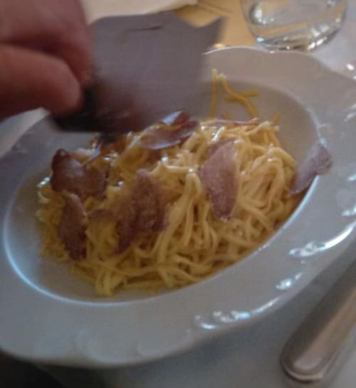 Assiette de spaghettis à la sauce bolognaise au Palazzo Losio, Ponzone