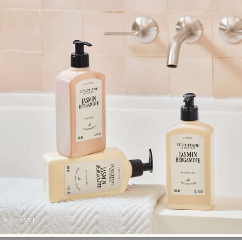 Toiletries L'Occitane Jasmin Bergamote da casa de banho em Casa Redonda by Villas Aura em Aroeira