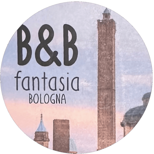 Logo BnB Fantasia Bologna con torri medievali su cielo tenue
