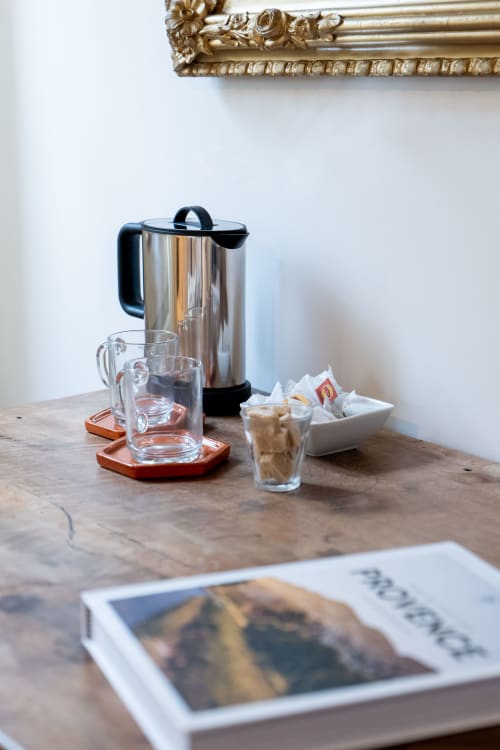Coffee station at Mas Bella Cortis B&B in La Garde-Adhémar with thermos, glasses, and amenities