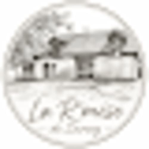 Bâtiment historique en pierre avec tour à La R'Mise de Surcey, retraite champêtre dans la région du Doubs