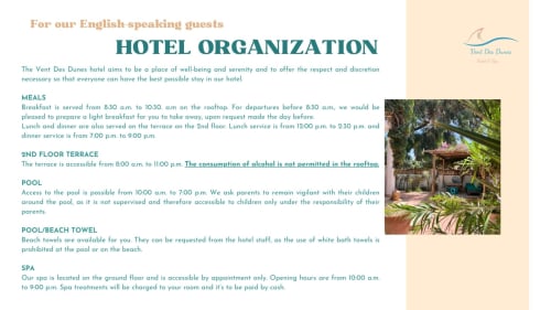 Vent Des Dunes hotel organization guide for English-speaking guests with pool and terrace rules in Essaouira
