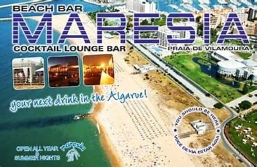 Bar de coquetéis Maresia na Praia de Vilamoura, Algarve - refeições beira-mar com vista para o oceano