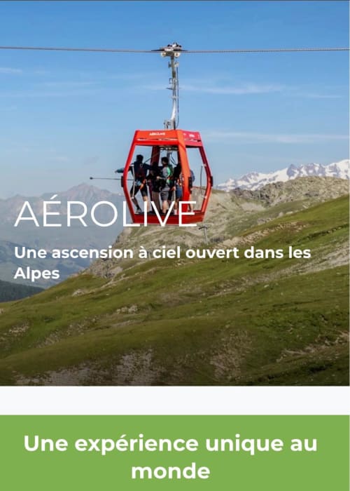 Téléphérique rouge montant à travers les alpages avec sommets enneigés, expérience Aerolive à L'Alp'In, La Plagne