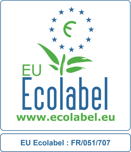 Badge de certification Écolabel UE pour le gîte écologique La Source Gilhodes à Castelnau de Mandailles, France