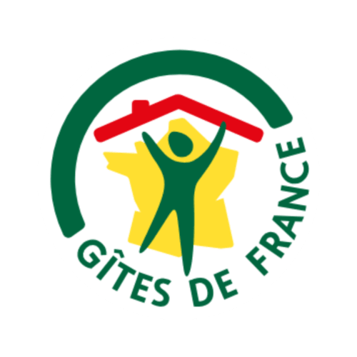 Logo Gîtes de France avec maison verte, étoile jaune et silhouette verte les bras levés