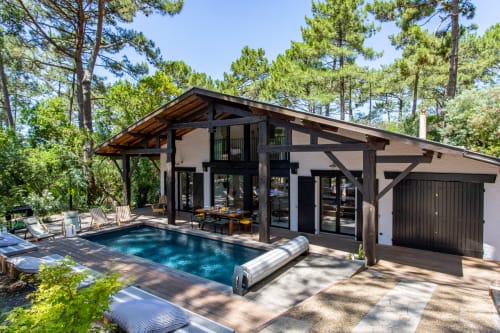Villa contemporaine avec piscine chauffée et terrasse en bois à La Loge Du Bassin, Lège-Cap-Ferret