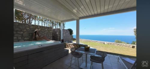 Private jacuzzi on terrace with sea view at Villa D Alessandro, Anacapri