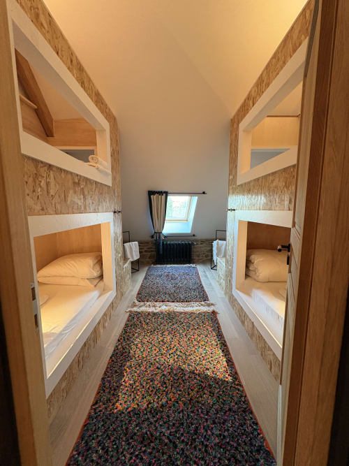 Lits superposés en dortoir dans la chambre Les Hirondelles au Domaine du Tertre Ychot, Dol de Bretagne